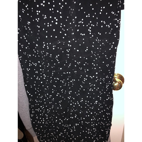 PUFF SLEEVE RUCHED FRONT POLKA DOT DRESS - Picture 6 of 9